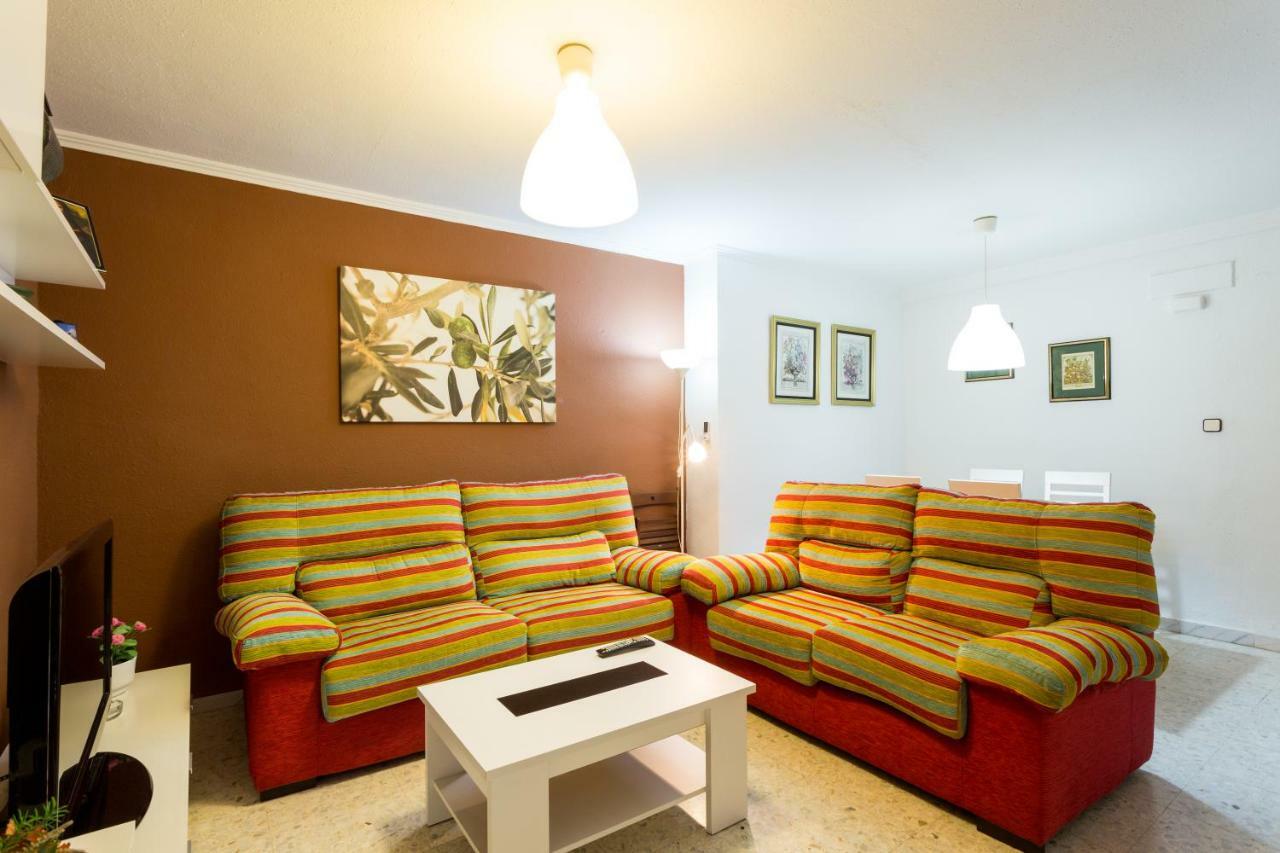 Apartamento Holi-Rent Albareda Sevilla Exterior foto